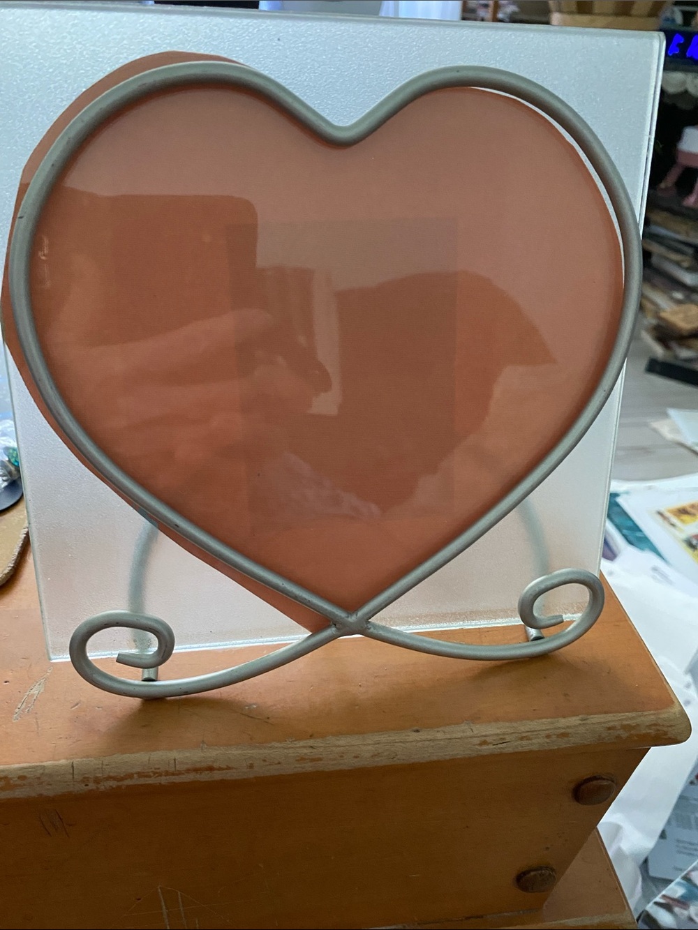 Carlton Cards Heart Frame in Pink and Silver Metal